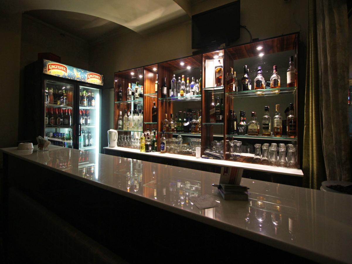 Oyo 8132 Hotel Kukreja Ντεχραντούν Εξωτερικό φωτογραφία