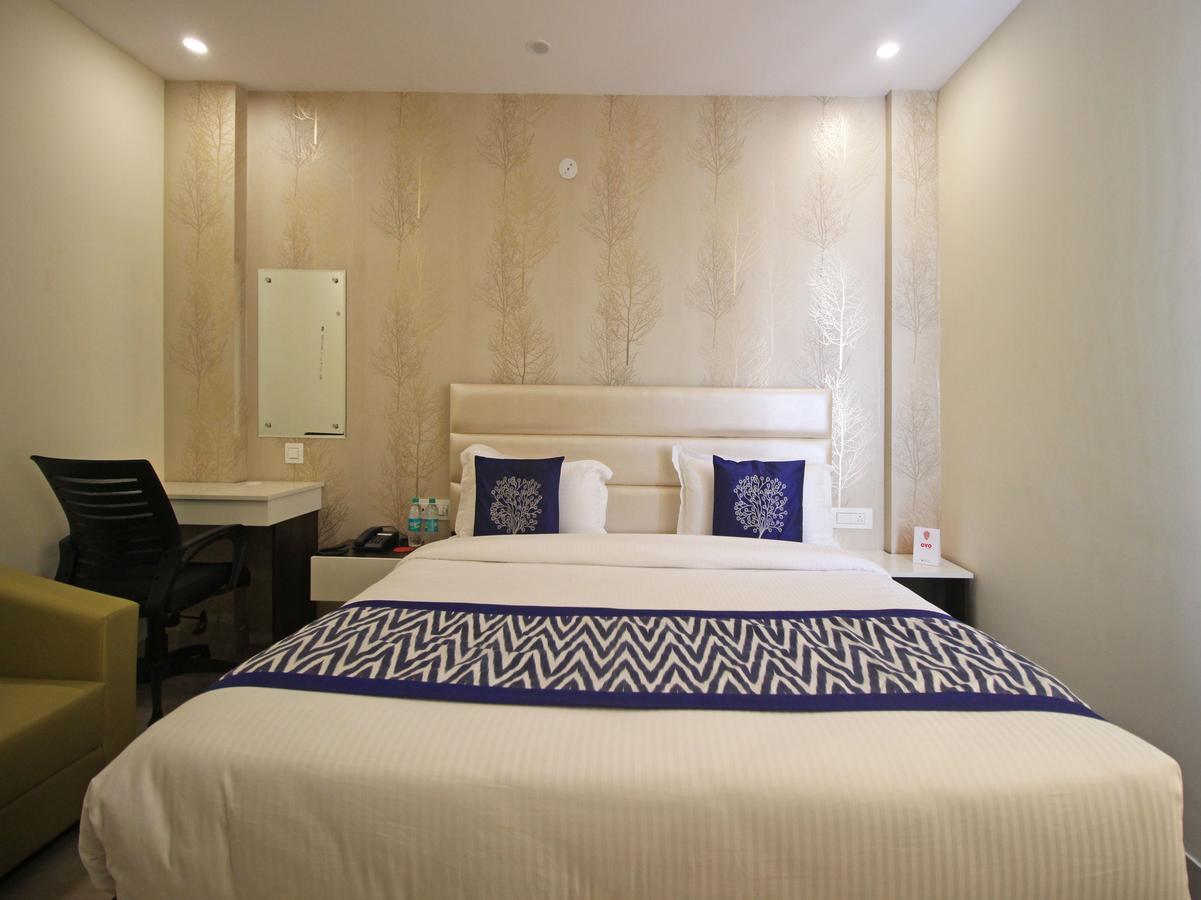 Oyo 8132 Hotel Kukreja Ντεχραντούν Εξωτερικό φωτογραφία